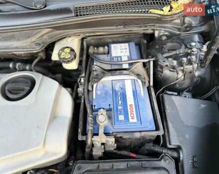 Сірий Вольво V50, об'ємом двигуна 2.4 л та пробігом 270 тис. км за 8300 $, фото 26 на Automoto.ua