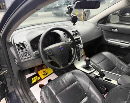 Серый Вольво В50, объемом двигателя 1.6 л и пробегом 252 тыс. км за 7200 $, фото 8 на Automoto.ua