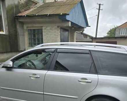 Вольво В50 2010 в Горохов на Automoto.ua Серый Вольво В50, объемом двигателя 1.56 л и пробегом 300 тыс. км за 7800 $, фото 4 на Automoto.ua