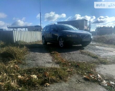 Серый Вольво В50, объемом двигателя 1.6 л и пробегом 295 тыс. км за 5800 $, фото 25 на Automoto.ua