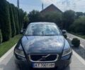 Серый Вольво В50, объемом двигателя 1.6 л и пробегом 256 тыс. км за 7300 $, фото 1 на Automoto.ua