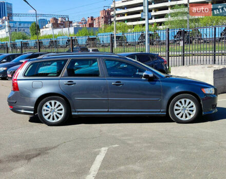 Серый Вольво В50, объемом двигателя 1.6 л и пробегом 193 тыс. км за 7999 $, фото 11 на Automoto.ua