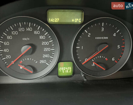 Сірий Вольво V50, об'ємом двигуна 1.56 л та пробігом 280 тис. км за 6500 $, фото 7 на Automoto.ua
