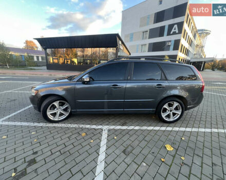 Вольво В50 2010 в Луцке на Automoto.ua Серый Вольво В50, объемом двигателя 1.6 л и пробегом 280 тыс. км за 8600 $, фото 11 на Automoto.ua