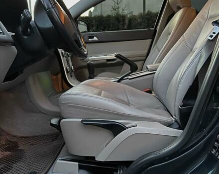 Вольво В50 2010 в Жовкве на Automoto.ua Серый Вольво В50, объемом двигателя 1.6 л и пробегом 242 тыс. км за 7500 $, фото 9 на Automoto.ua