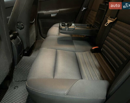 Вольво В50 2010 в Стрые на Automoto.ua Серый Вольво В50, объемом двигателя 1.6 л и пробегом 260 тыс. км за 6650 $, фото 35 на Automoto.ua