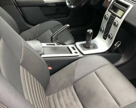 Серый Вольво В50, объемом двигателя 1.6 л и пробегом 270 тыс. км за 5999 $, фото 6 на Automoto.ua