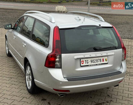 Сірий Вольво V50, об'ємом двигуна 0 л та пробігом 227 тис. км за 10300 $, фото 24 на Automoto.ua