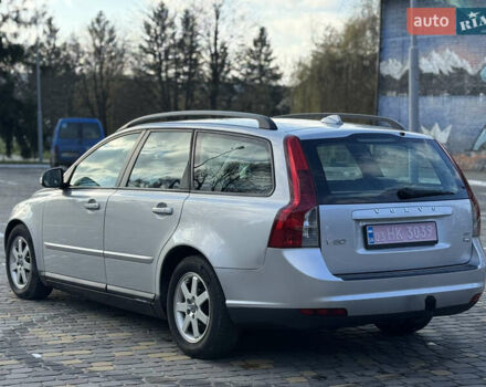 Серый Вольво В50, объемом двигателя 1.6 л и пробегом 259 тыс. км за 6850 $, фото 8 на Automoto.ua