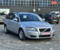 Серый Вольво В50, объемом двигателя 1.6 л и пробегом 259 тыс. км за 6850 $, фото 3 на Automoto.ua