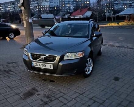 Серый Вольво В50, объемом двигателя 1.6 л и пробегом 305 тыс. км за 7150 $, фото 15 на Automoto.ua