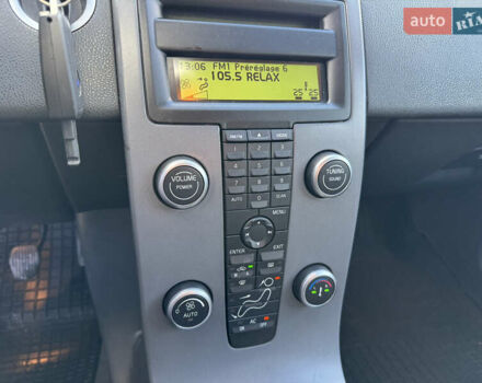 Серый Вольво В50, объемом двигателя 1.6 л и пробегом 259 тыс. км за 6850 $, фото 22 на Automoto.ua