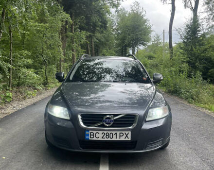 Серый Вольво В50, объемом двигателя 1.56 л и пробегом 250 тыс. км за 7999 $, фото 8 на Automoto.ua