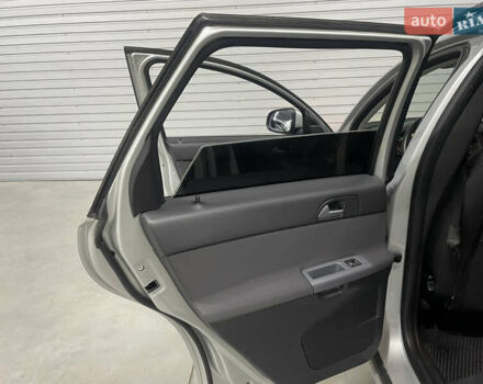 Вольво В50 2010 в Стрые на Automoto.ua Серый Вольво В50, объемом двигателя 1.6 л и пробегом 260 тыс. км за 6650 $, фото 34 на Automoto.ua