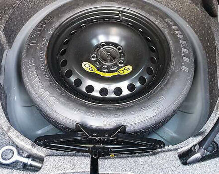 Сірий Вольво V50, об'ємом двигуна 1.6 л та пробігом 209 тис. км за 7700 $, фото 16 на Automoto.ua