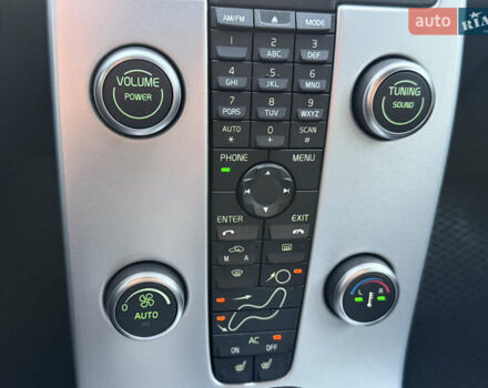 Сірий Вольво V50, об'ємом двигуна 2.4 л та пробігом 270 тис. км за 8300 $, фото 31 на Automoto.ua