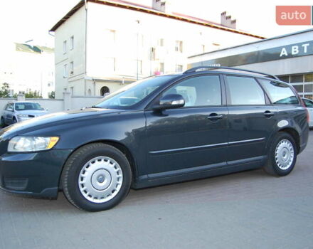 Сірий Вольво V50, об'ємом двигуна 1.6 л та пробігом 251 тис. км за 6100 $, фото 8 на Automoto.ua