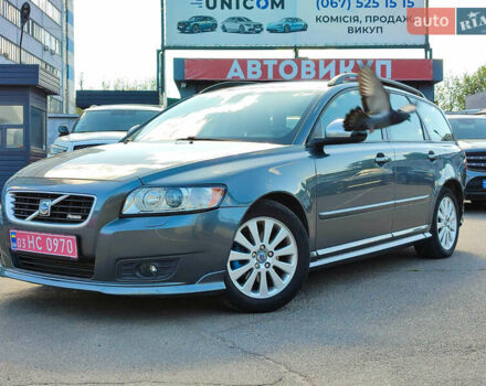 Серый Вольво В50, объемом двигателя 1.6 л и пробегом 193 тыс. км за 7999 $, фото 5 на Automoto.ua