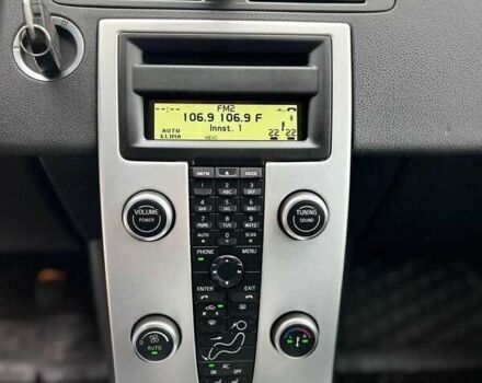 Серый Вольво В50, объемом двигателя 1.6 л и пробегом 270 тыс. км за 6800 $, фото 13 на Automoto.ua