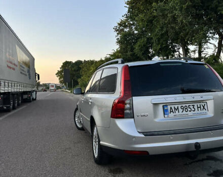 Вольво В50 2010 в Житомире на Automoto.ua Серый Вольво В50, объемом двигателя 1.56 л и пробегом 212 тыс. км за 7500 $, фото 6 на Automoto.ua