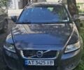 Серый Вольво В50, объемом двигателя 1.56 л и пробегом 200 тыс. км за 7200 $, фото 1 на Automoto.ua
