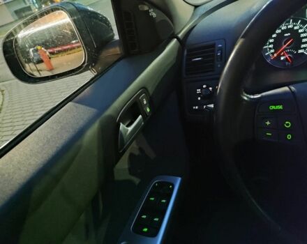 Сірий Вольво V50, об'ємом двигуна 0 л та пробігом 226 тис. км за 7777 $, фото 2 на Automoto.ua