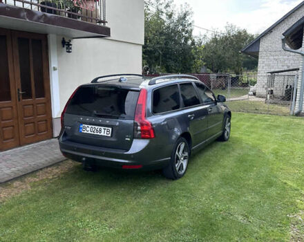 Сірий Вольво V50, об'ємом двигуна 1.6 л та пробігом 276 тис. км за 6750 $, фото 2 на Automoto.ua