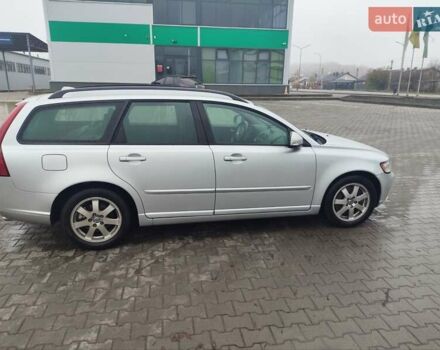 Серый Вольво В50, объемом двигателя 1.98 л и пробегом 245 тыс. км за 7250 $, фото 1 на Automoto.ua