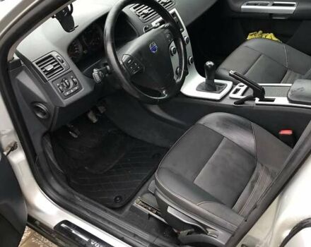 Серый Вольво В50, объемом двигателя 1.6 л и пробегом 270 тыс. км за 5999 $, фото 5 на Automoto.ua