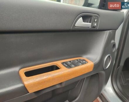 Сірий Вольво V50, об'ємом двигуна 1.6 л та пробігом 303 тис. км за 7399 $, фото 29 на Automoto.ua
