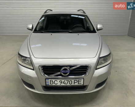 Вольво В50 2010 в Стрые на Automoto.ua Серый Вольво В50, объемом двигателя 1.6 л и пробегом 260 тыс. км за 6650 $, фото 6 на Automoto.ua