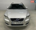 Вольво В50 2010 в Стрые на Automoto.ua Серый Вольво В50, объемом двигателя 1.6 л и пробегом 260 тыс. км за 6650 $, фото 6 на Automoto.ua