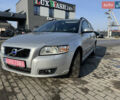 Сірий Вольво V50, об'ємом двигуна 2 л та пробігом 230 тис. км за 9500 $, фото 1 на Automoto.ua