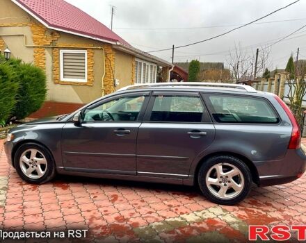 Серый Вольво В50, объемом двигателя 1.6 л и пробегом 219 тыс. км за 6650 $, фото 5 на Automoto.ua