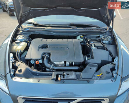 Серый Вольво В50, объемом двигателя 1.6 л и пробегом 193 тыс. км за 7999 $, фото 44 на Automoto.ua