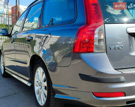 Серый Вольво В50, объемом двигателя 1.6 л и пробегом 193 тыс. км за 7999 $, фото 16 на Automoto.ua