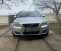 Серый Вольво В50, объемом двигателя 1.6 л и пробегом 300 тыс. км за 6400 $, фото 1 на Automoto.ua