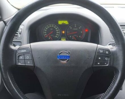 Серый Вольво В50, объемом двигателя 1.6 л и пробегом 247 тыс. км за 7800 $, фото 24 на Automoto.ua