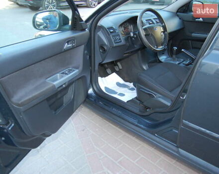 Сірий Вольво V50, об'ємом двигуна 1.6 л та пробігом 251 тис. км за 6100 $, фото 9 на Automoto.ua