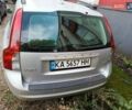 Сірий Вольво V50, об'ємом двигуна 1.56 л та пробігом 301 тис. км за 6900 $, фото 2 на Automoto.ua
