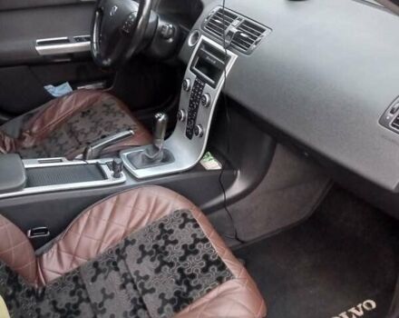 Вольво В50 2010 в Николаеве на Automoto.ua Серый Вольво В50, объемом двигателя 1.6 л и пробегом 237 тыс. км за 6000 $, фото 2 на Automoto.ua