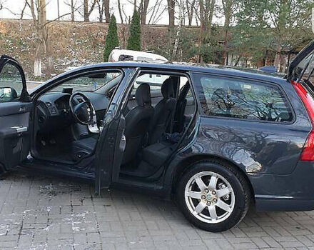 Сірий Вольво V50, об'ємом двигуна 1.6 л та пробігом 209 тис. км за 7700 $, фото 12 на Automoto.ua