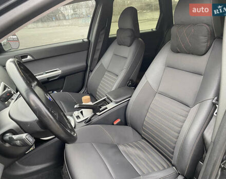 Вольво В50 2010 в Киеве на Automoto.ua Серый Вольво В50, объемом двигателя 1.56 л и пробегом 277 тыс. км за 9350 $, фото 24 на Automoto.ua