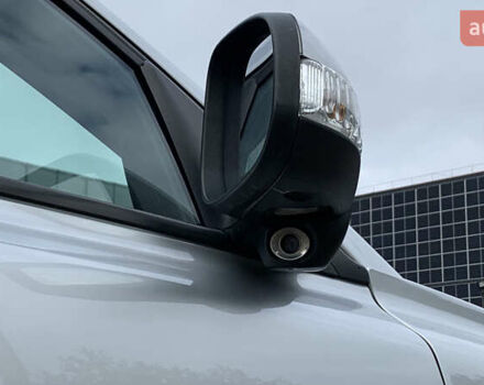 Серый Вольво В50, объемом двигателя 1.6 л и пробегом 263 тыс. км за 6900 $, фото 17 на Automoto.ua