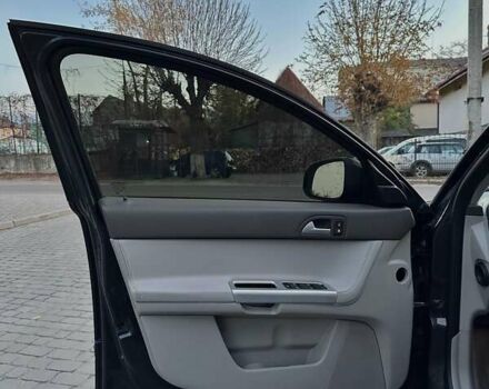 Вольво В50 2010 в Жовкве на Automoto.ua Серый Вольво В50, объемом двигателя 1.6 л и пробегом 242 тыс. км за 7500 $, фото 7 на Automoto.ua