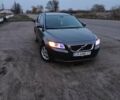 Серый Вольво В50, объемом двигателя 1.6 л и пробегом 305 тыс. км за 7150 $, фото 7 на Automoto.ua