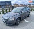 Сірий Вольво V50, об'ємом двигуна 1.6 л та пробігом 227 тис. км за 7800 $, фото 2 на Automoto.ua