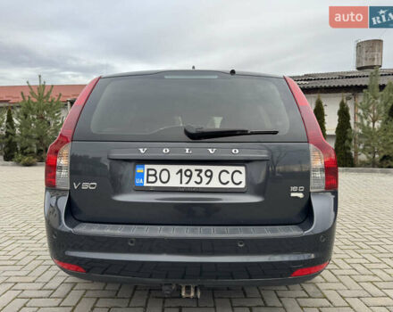 Сірий Вольво V50, об'ємом двигуна 1.6 л та пробігом 209 тис. км за 7700 $, фото 2 на Automoto.ua