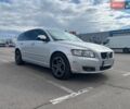 Сірий Вольво V50, об'ємом двигуна 2.4 л та пробігом 303 тис. км за 6700 $, фото 1 на Automoto.ua