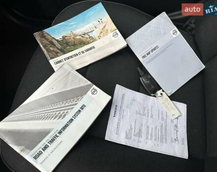 Серый Вольво В50, объемом двигателя 1.6 л и пробегом 261 тыс. км за 7100 $, фото 64 на Automoto.ua